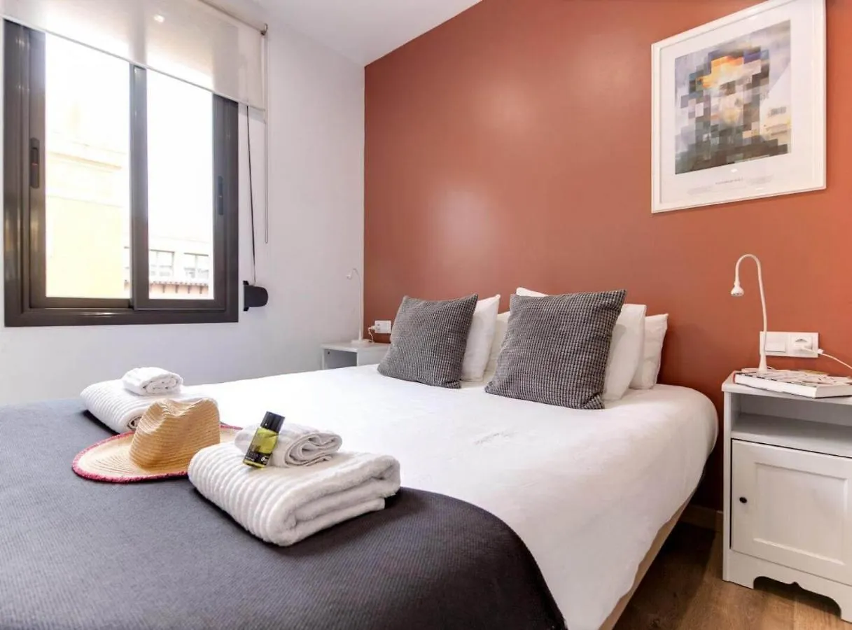 City&Beach Apartments 3 In City Center Barcelona